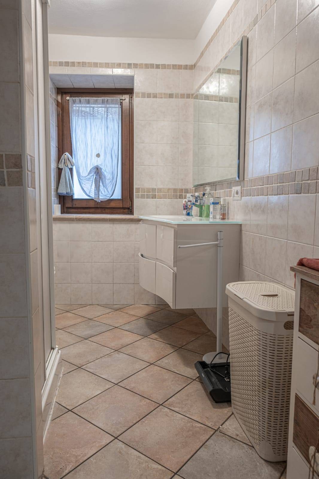 Appartamento in vendita a Gemonio