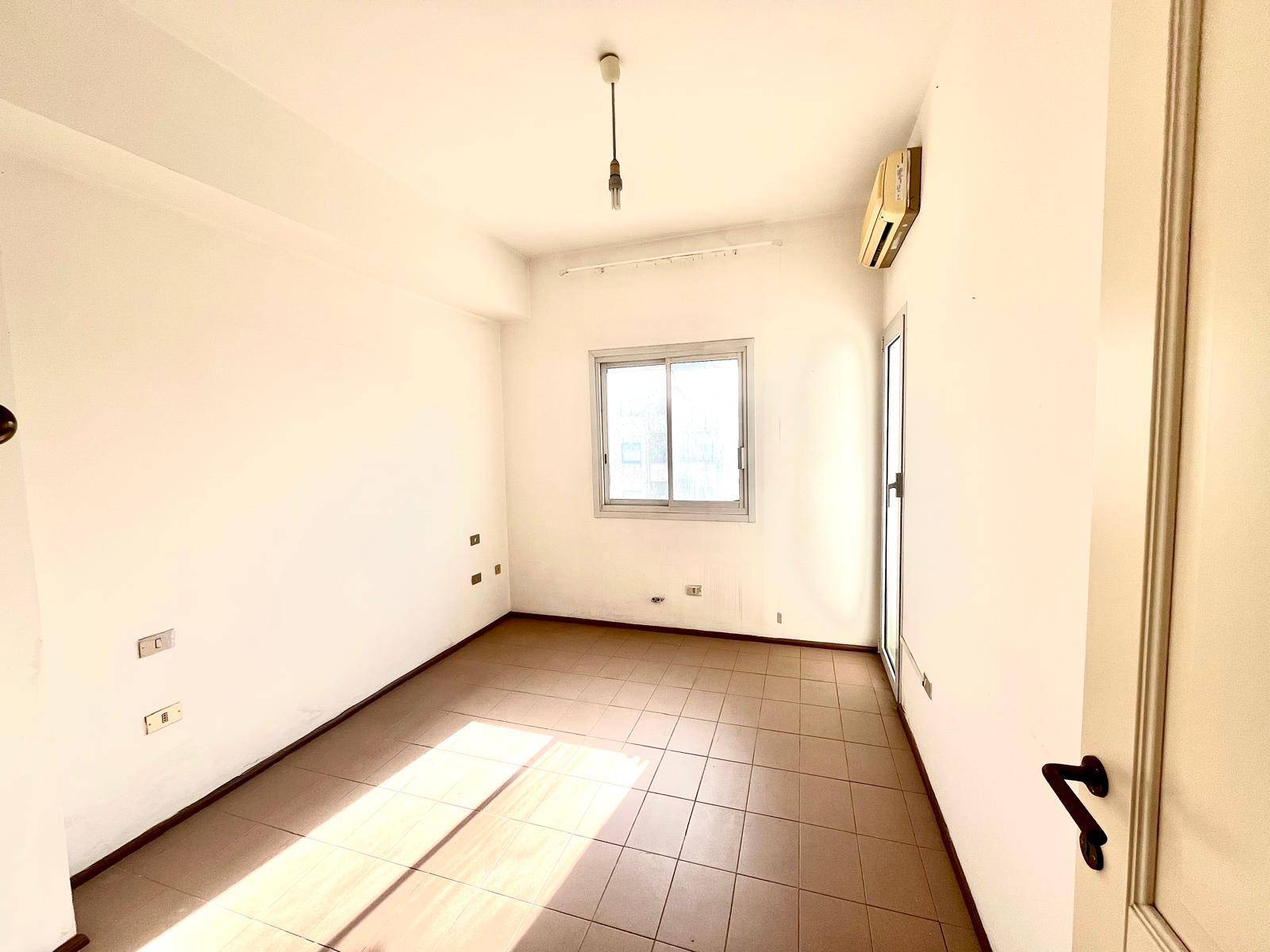 Appartamento in vendita a Olbia, Olbia citt