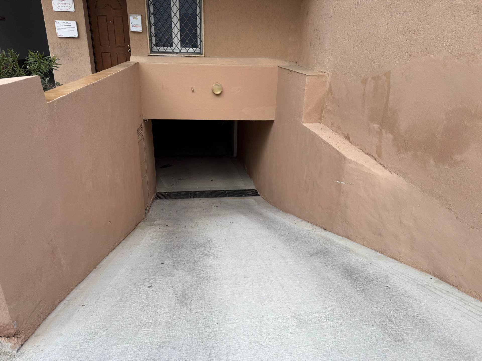 Box o garage in vendita a Olbia, Centro