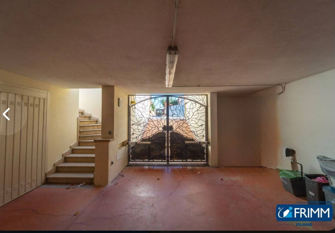 Box o garage in vendita a Olbia, Zona Via Veronese