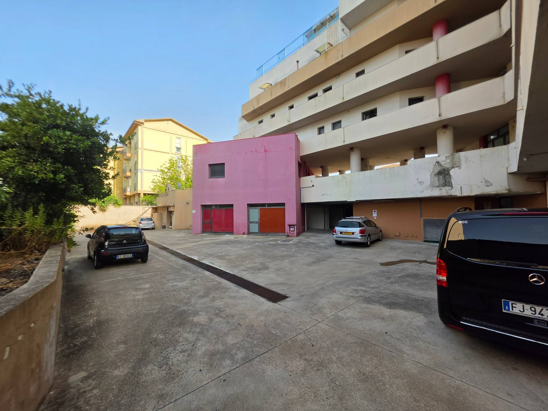 Box o garage in vendita a Olbia, Viale A. Moro ospedale vecchio