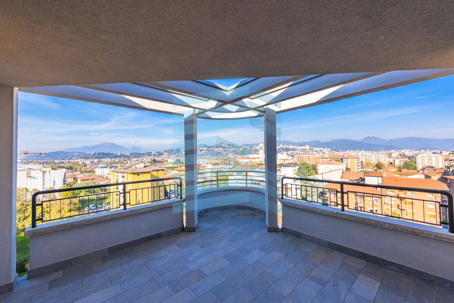 Appartamento in vendita a Bergamo, S.Tommaso