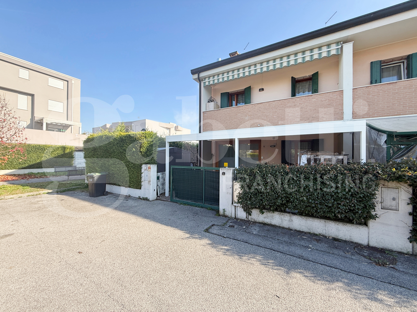 Villa con giardino a Albignasego