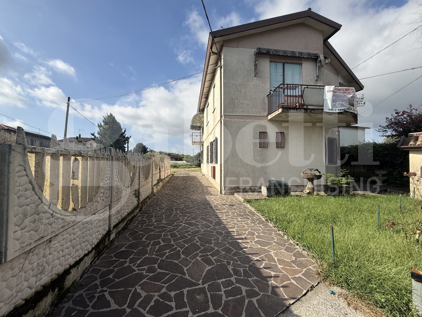 Casa indipendente con giardino a Padova