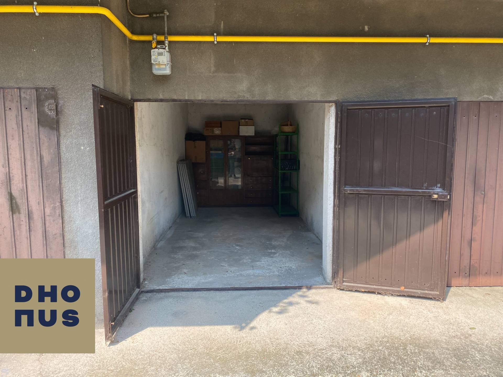 Box o garage in vendita a Curno