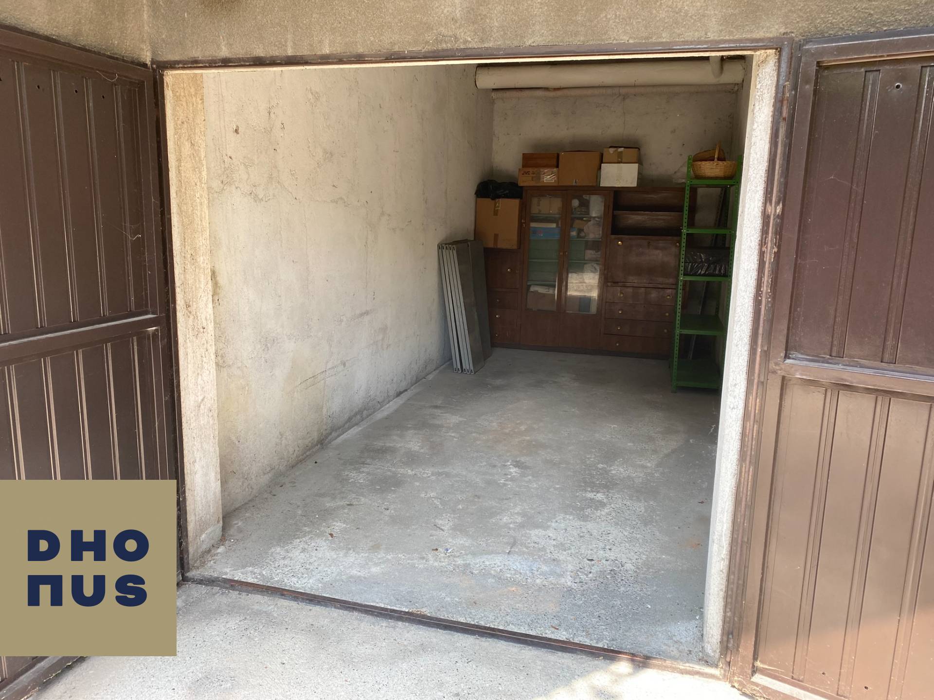 Box o garage in vendita a Curno