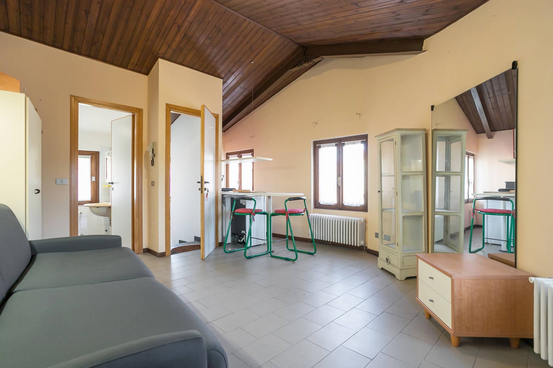 Appartamento in affitto a Curno