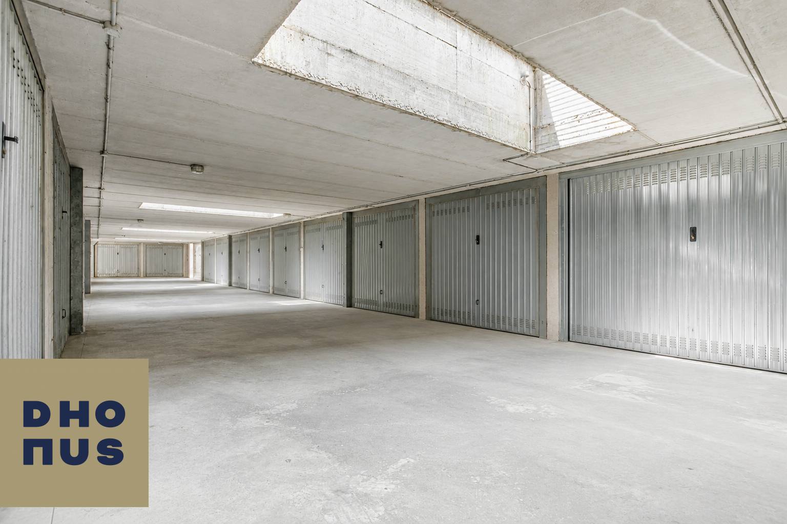Box o garage in vendita a Pedrengo