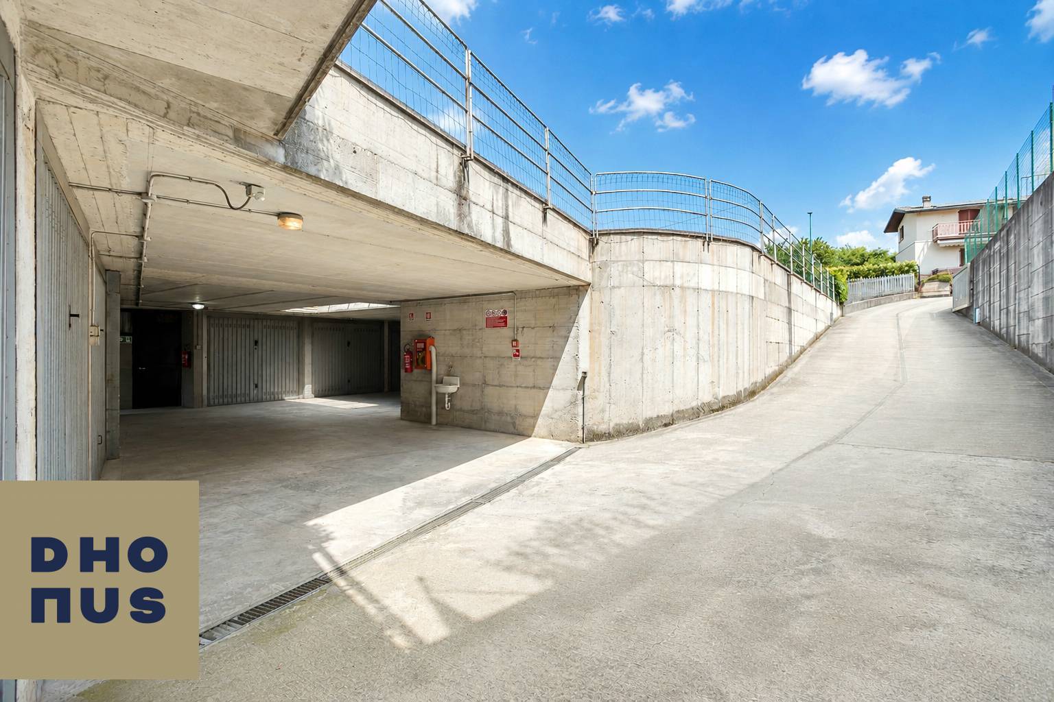 Box o garage in vendita a Pedrengo