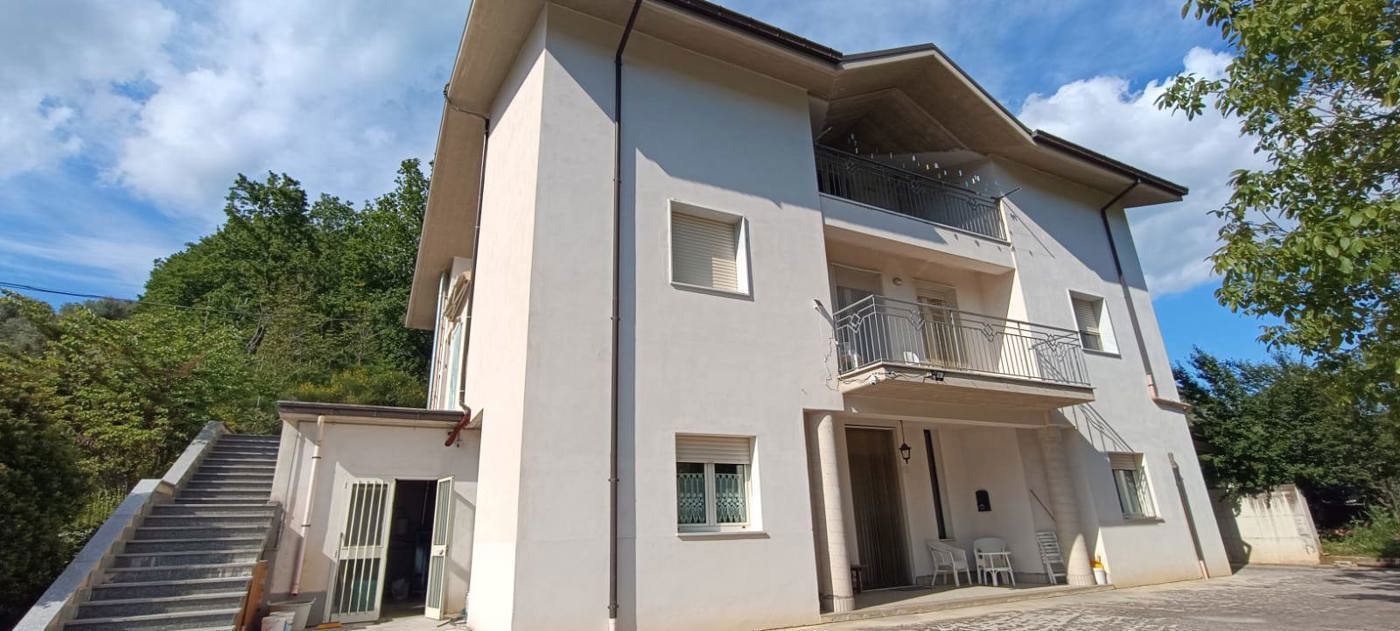 Quadrilocale in affitto a Mirabello Sannitico