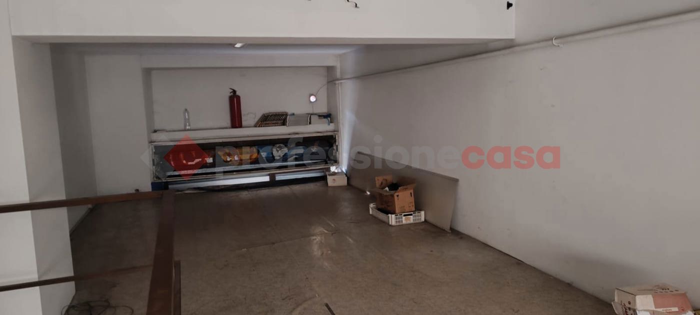 Negozio in affitto a Campobasso