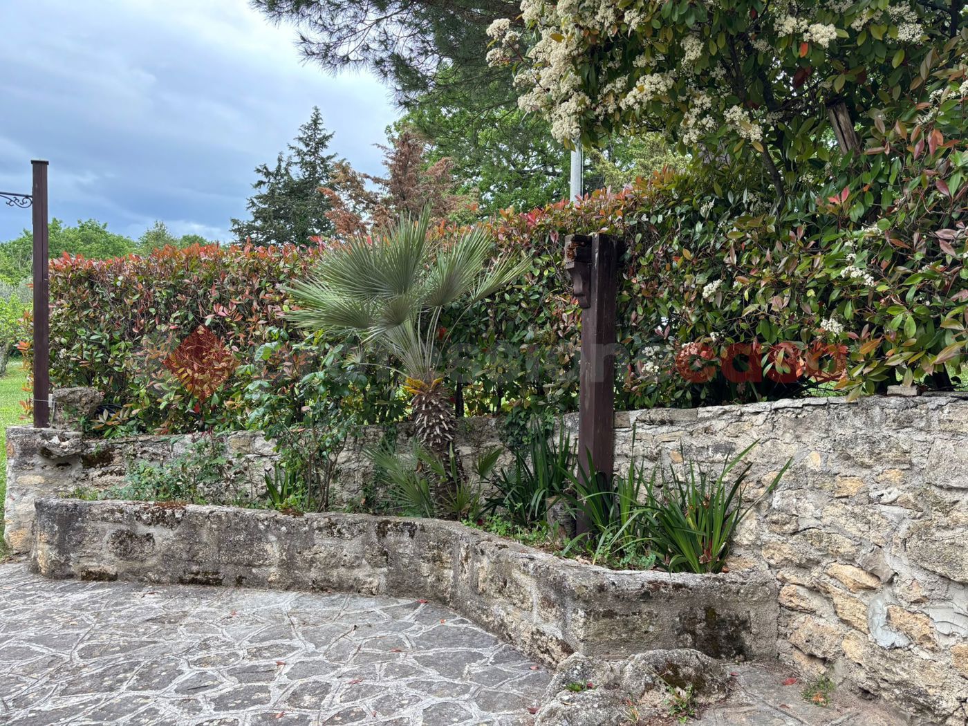 Rustico con giardino a Jelsi