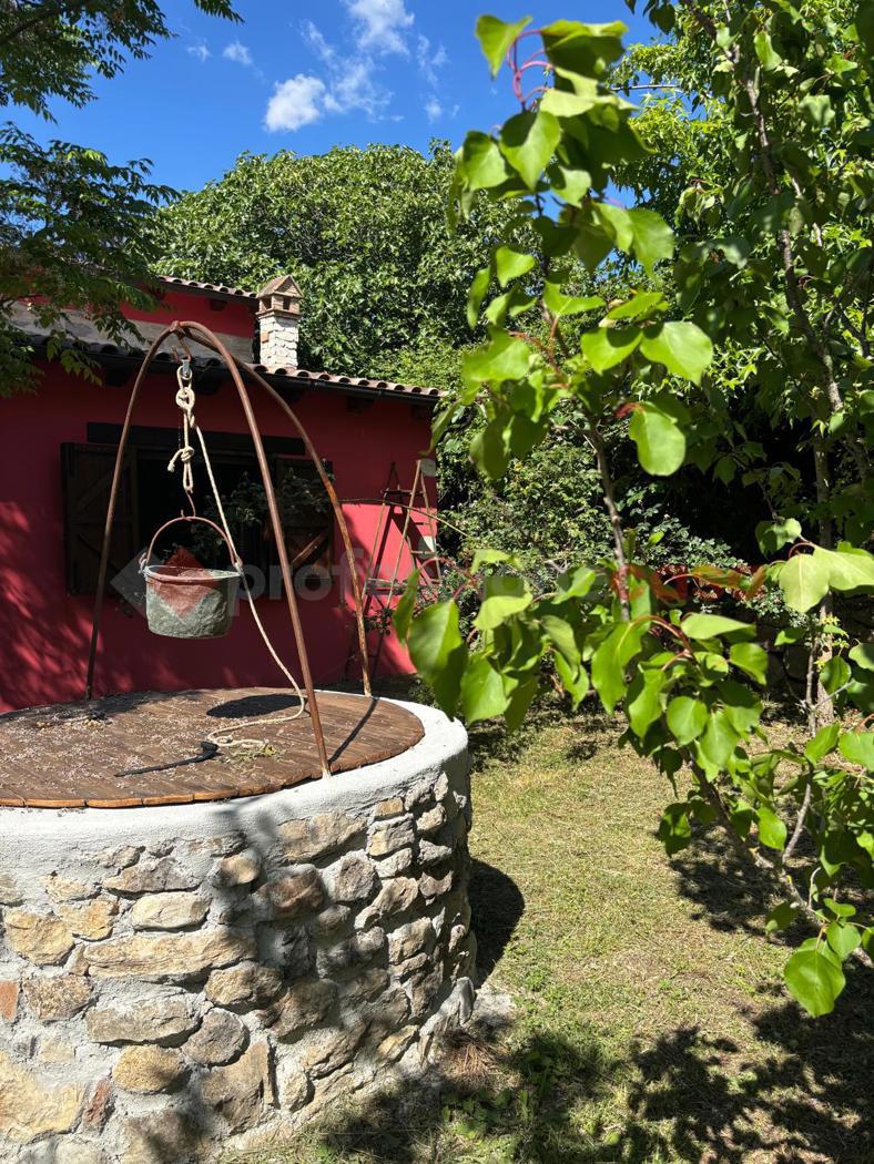 Rustico con giardino a Monteroduni