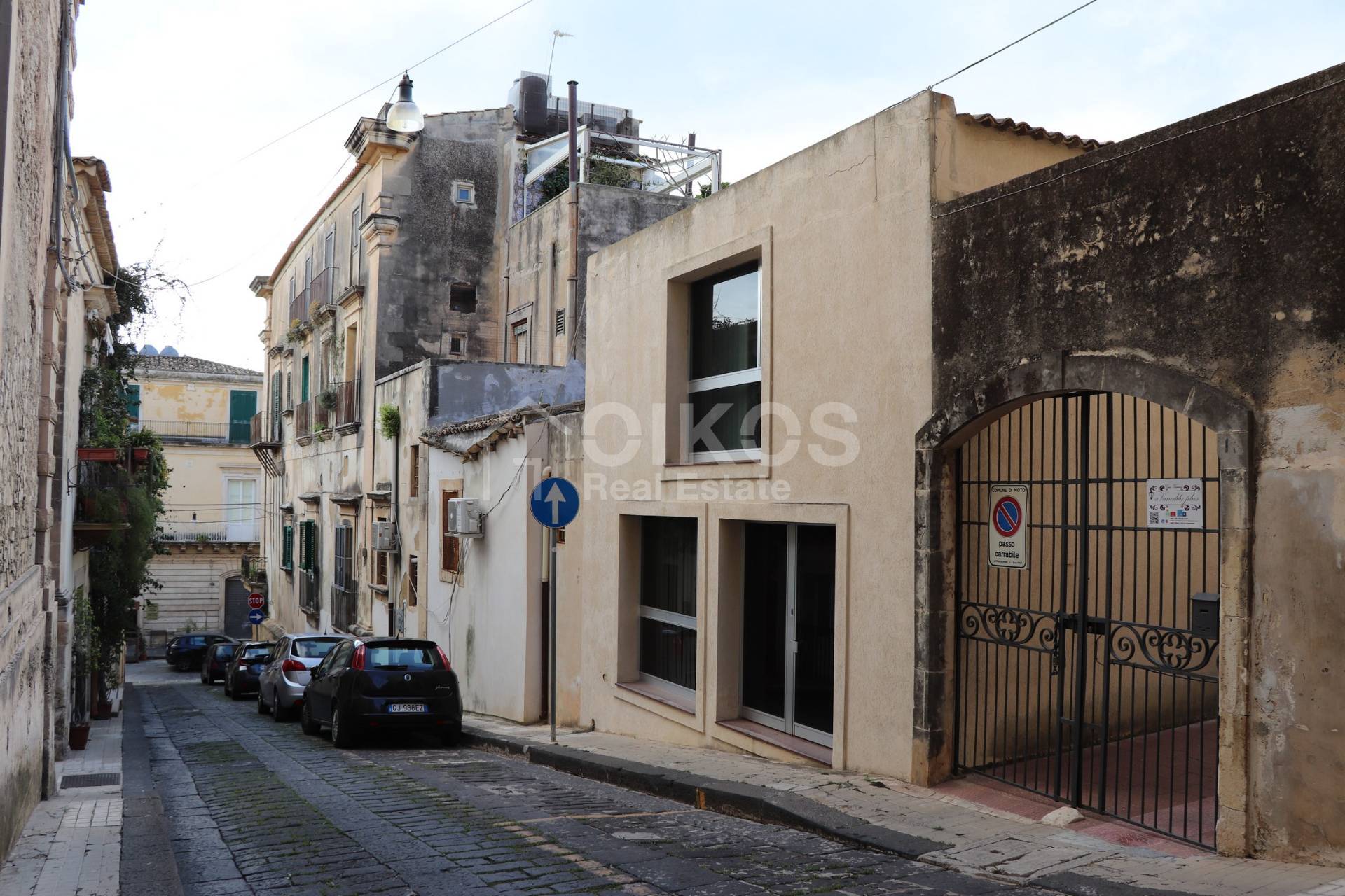 Casa indipendente in vendita a Noto, Centro Storico