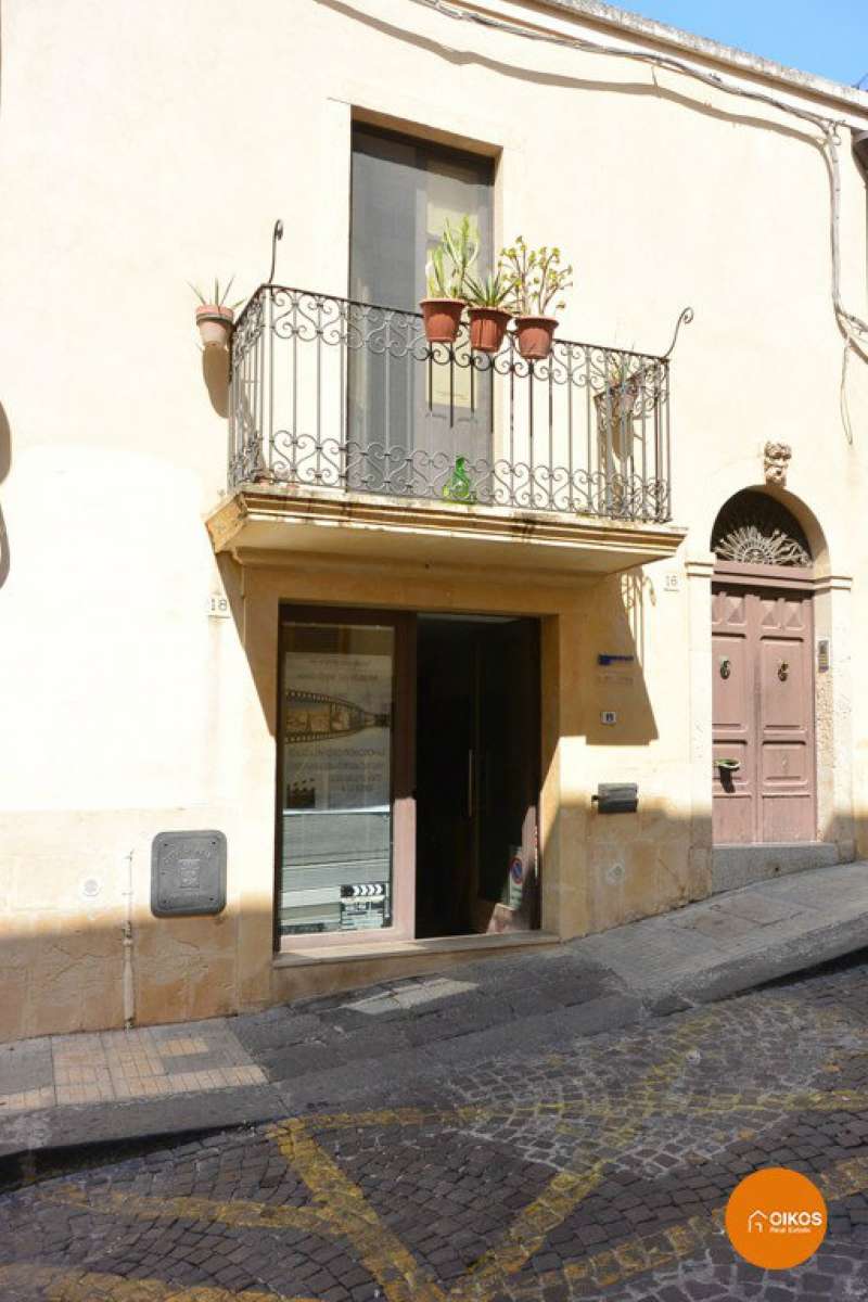 Casa indipendente in vendita a Noto, Centro Storico