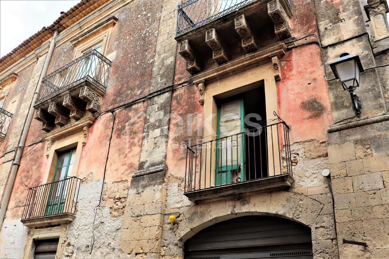 Casa indipendente in vendita a Palazzolo Acreide, Centro Storico