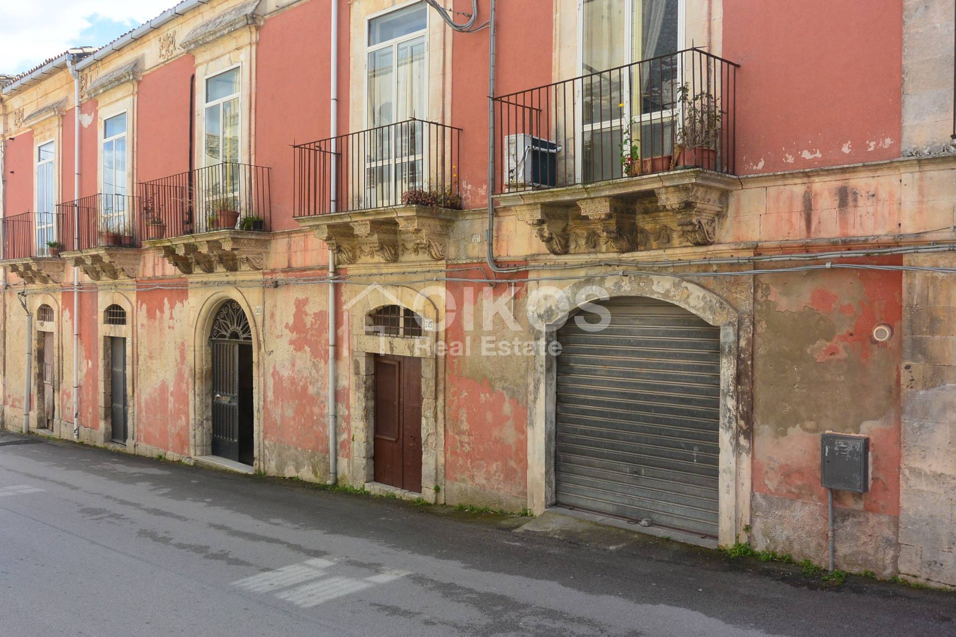 Palazzo Storico in vendita a Palazzolo Acreide