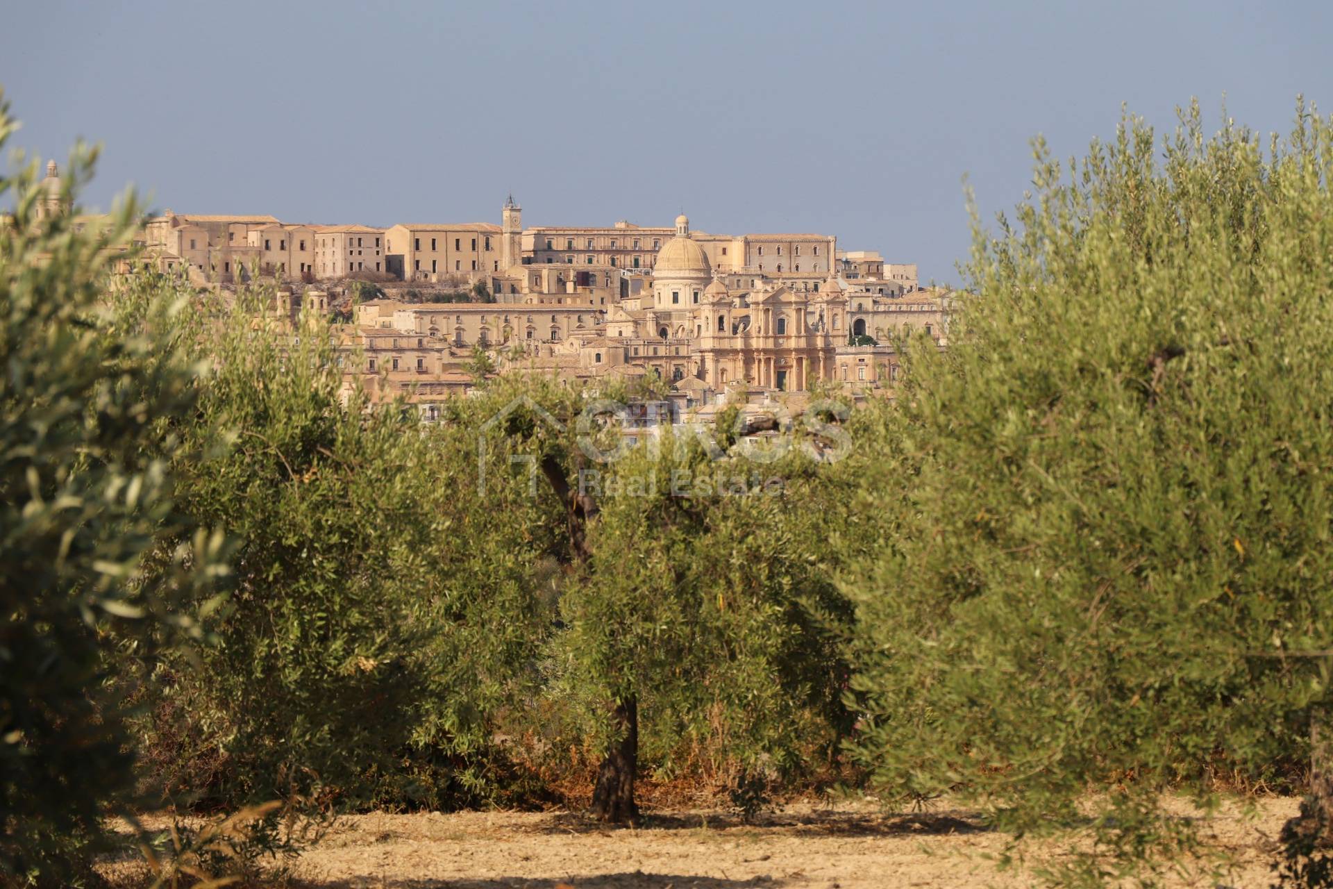 Terreno e casale in vendita a Noto, Madonna Marina