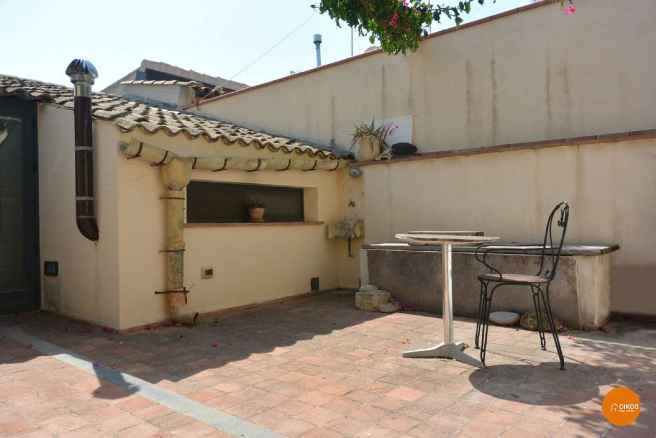 Casa indipendente in vendita a Noto, Centro Storico