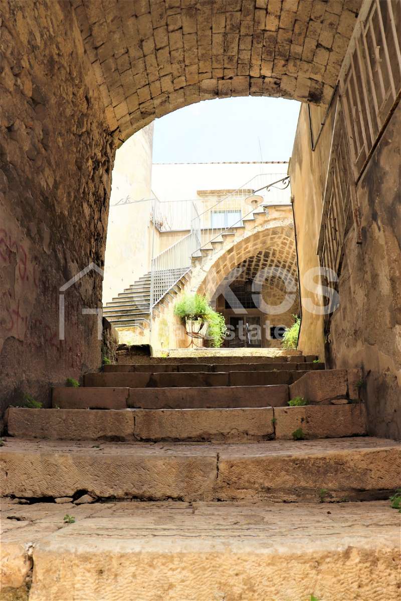 Casa indipendente in vendita a Palazzolo Acreide, Centro Storico