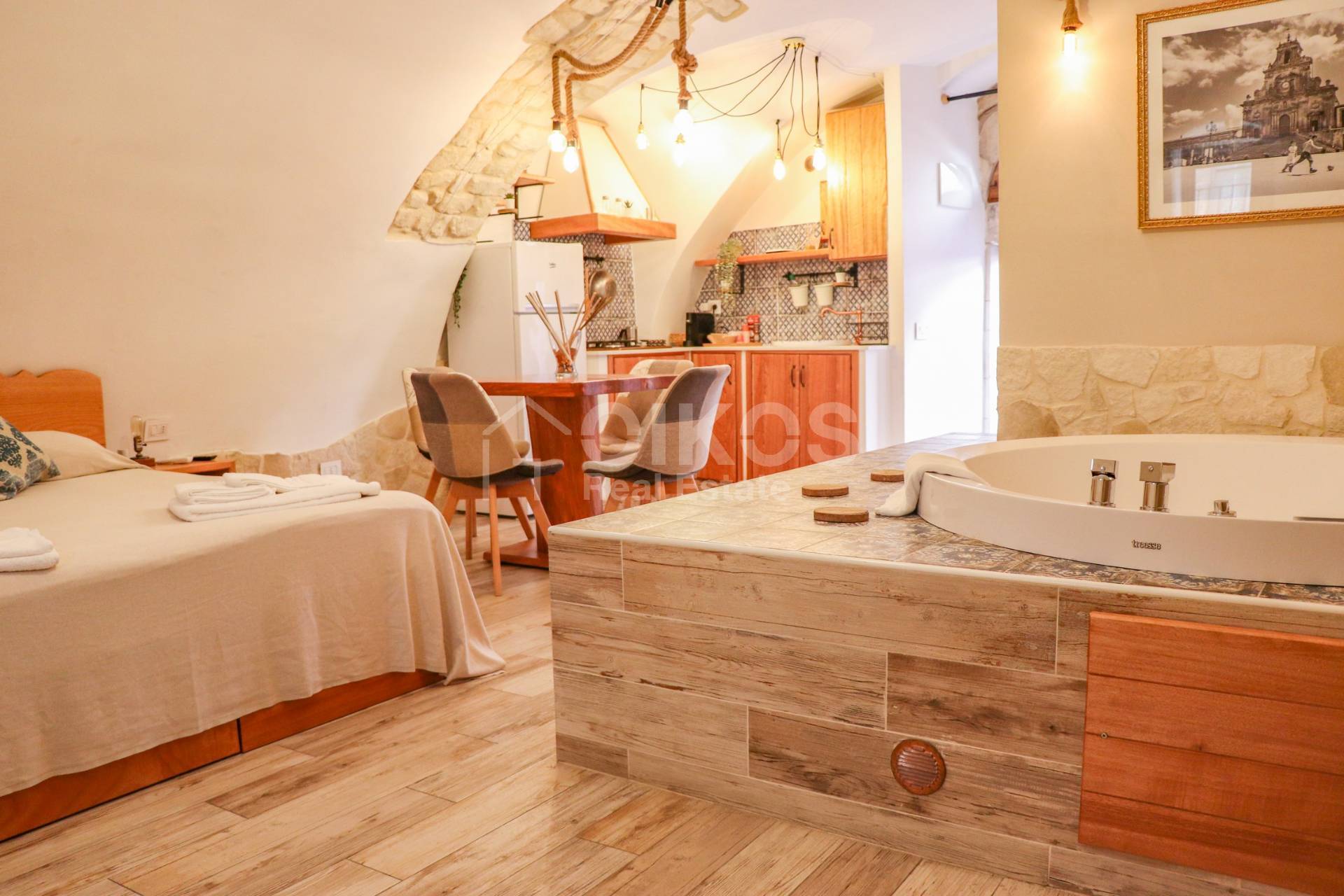 Casa indipendente in vendita a Palazzolo Acreide, Centro Storico