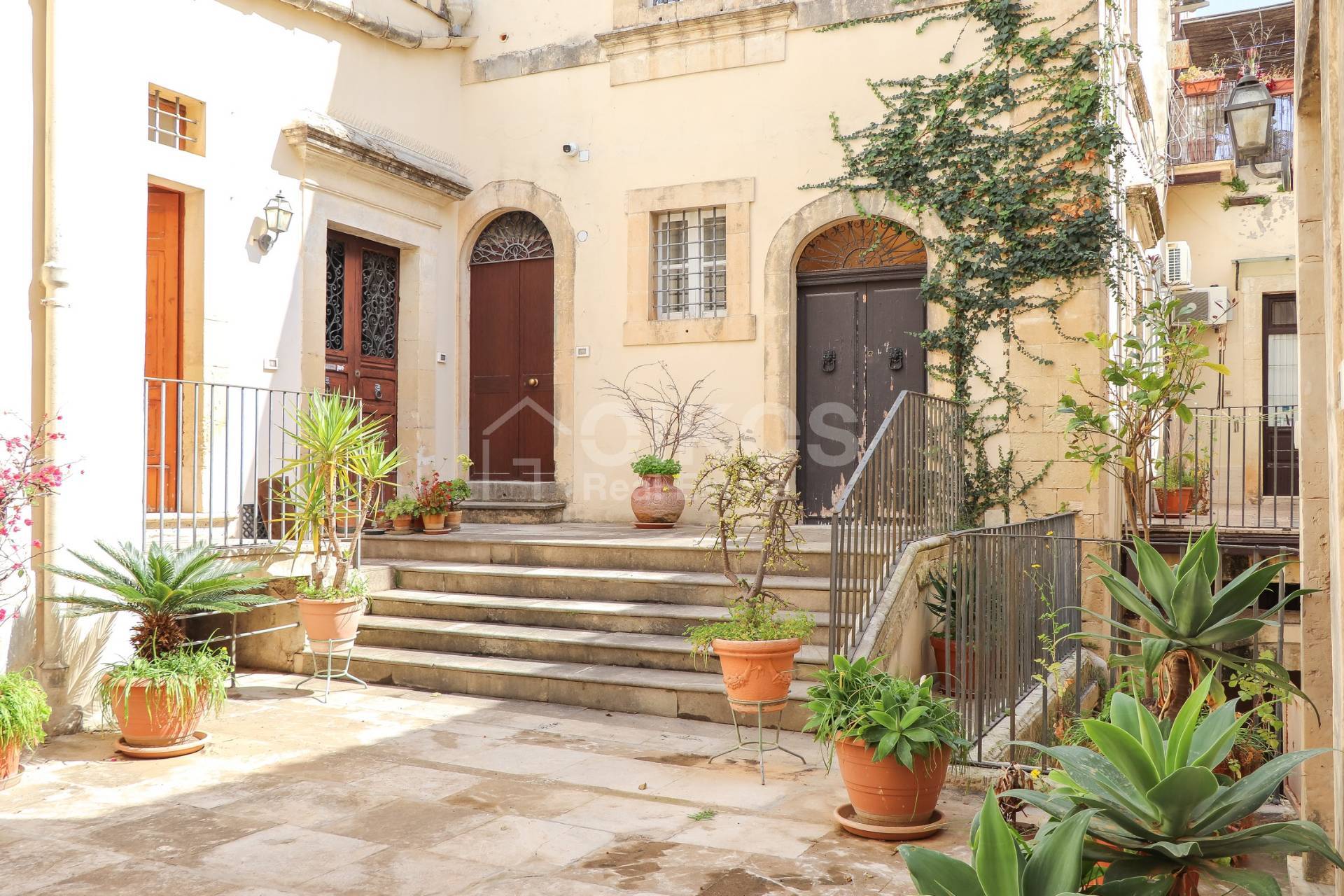 Attico in vendita a Noto, Centro Storico