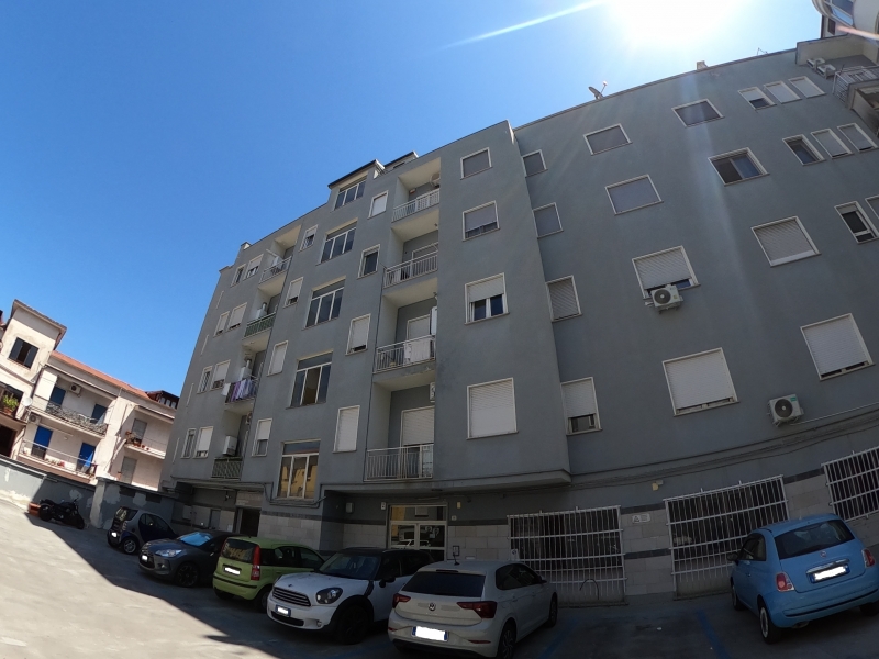Bilocale arredato in affitto a Cosenza