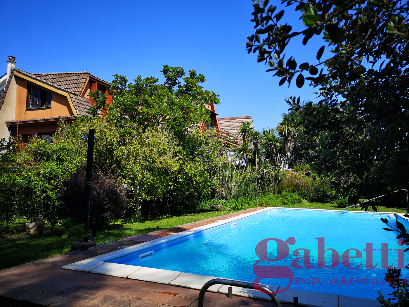 Villa con giardino a Formello