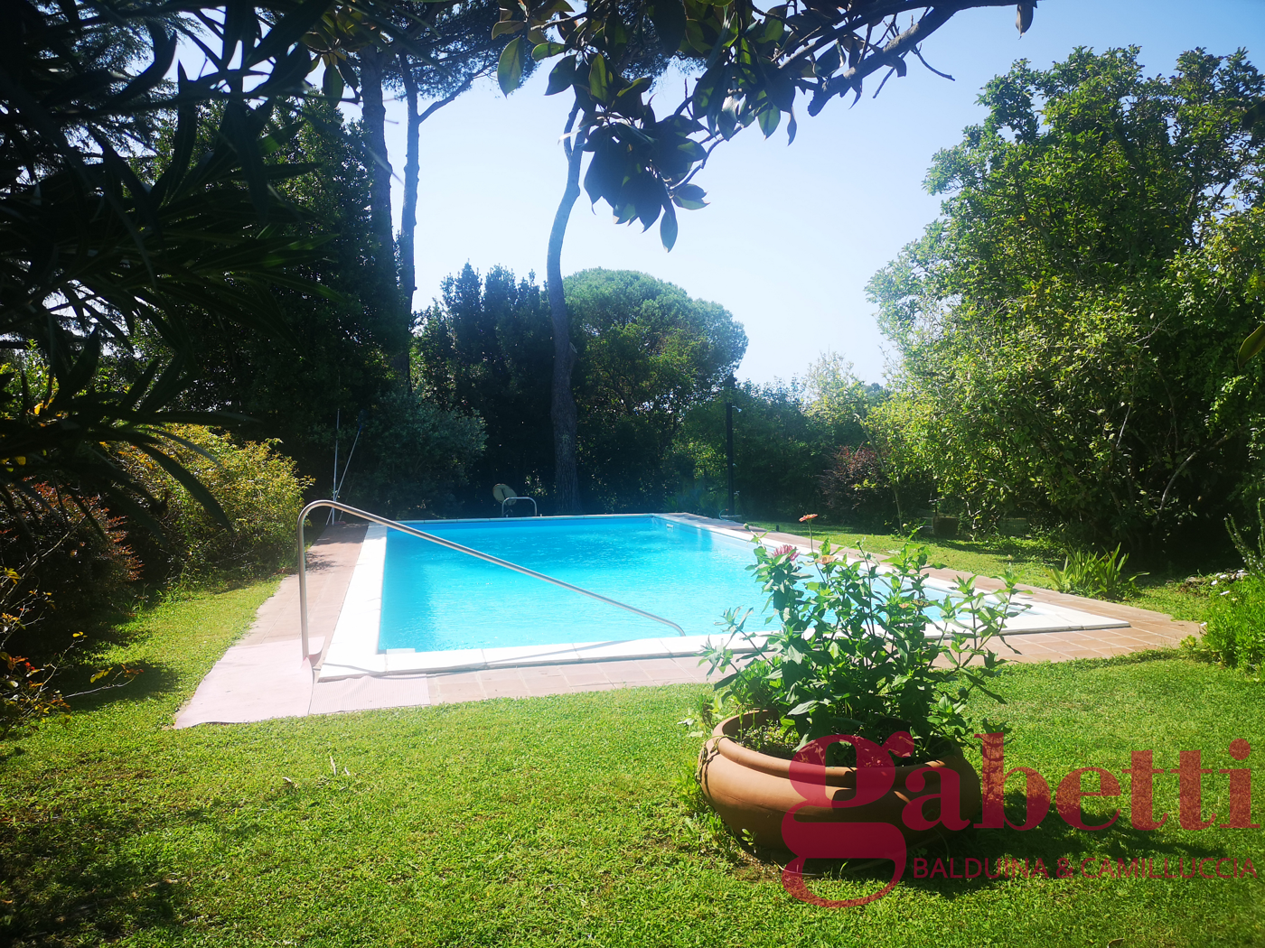 Villa con giardino a Formello