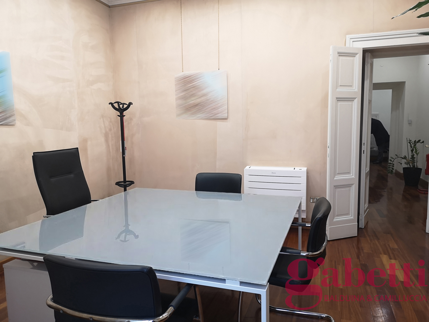 Ufficio ristrutturato a Roma