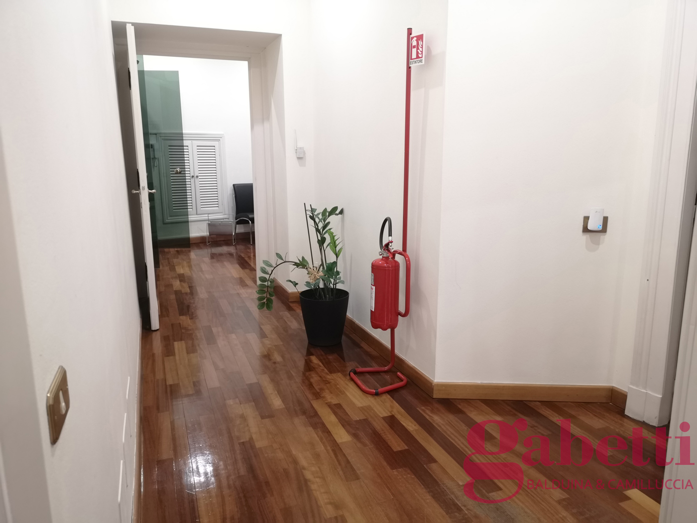 Ufficio ristrutturato a Roma