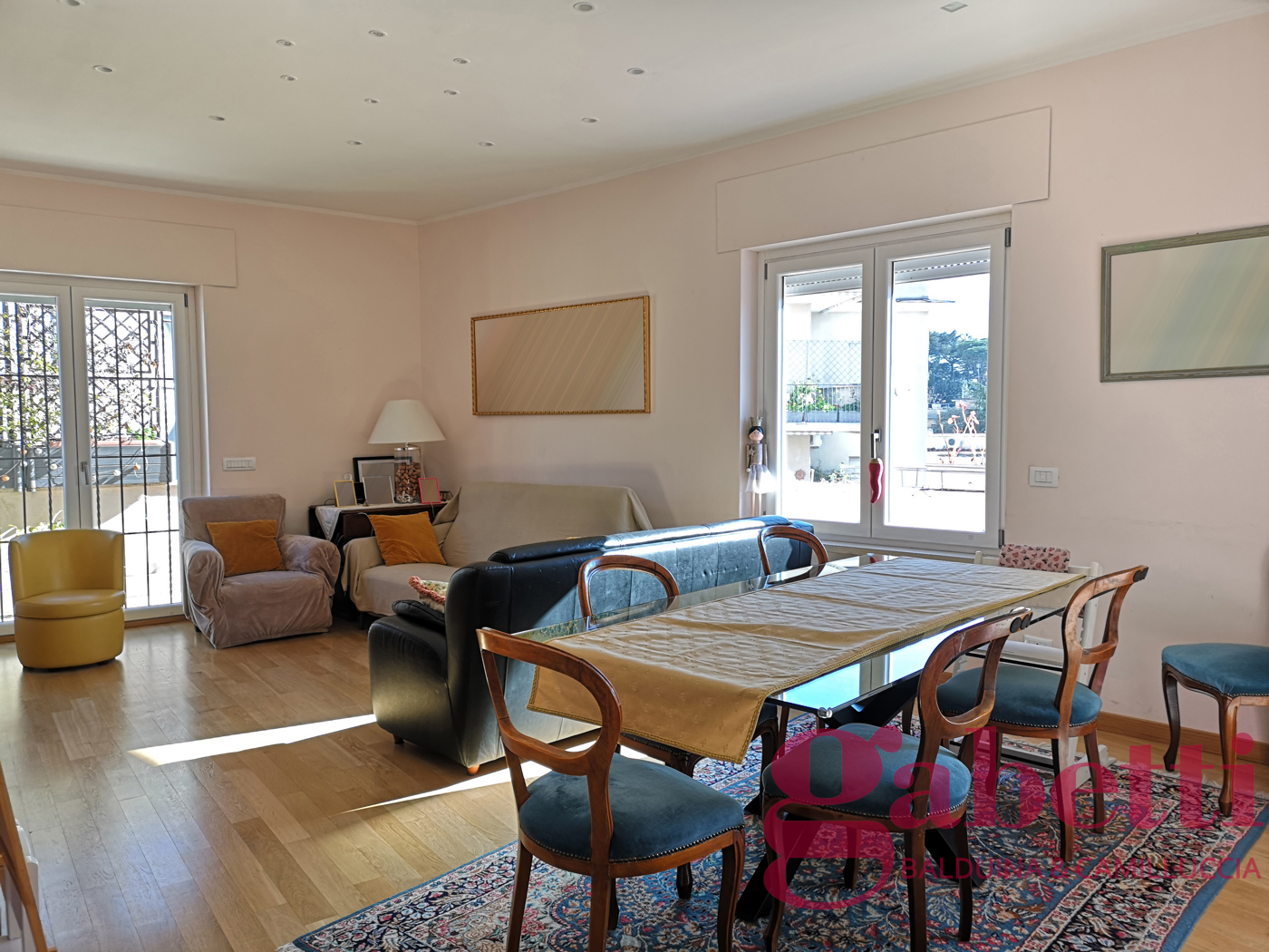 Trilocale ristrutturato a Roma