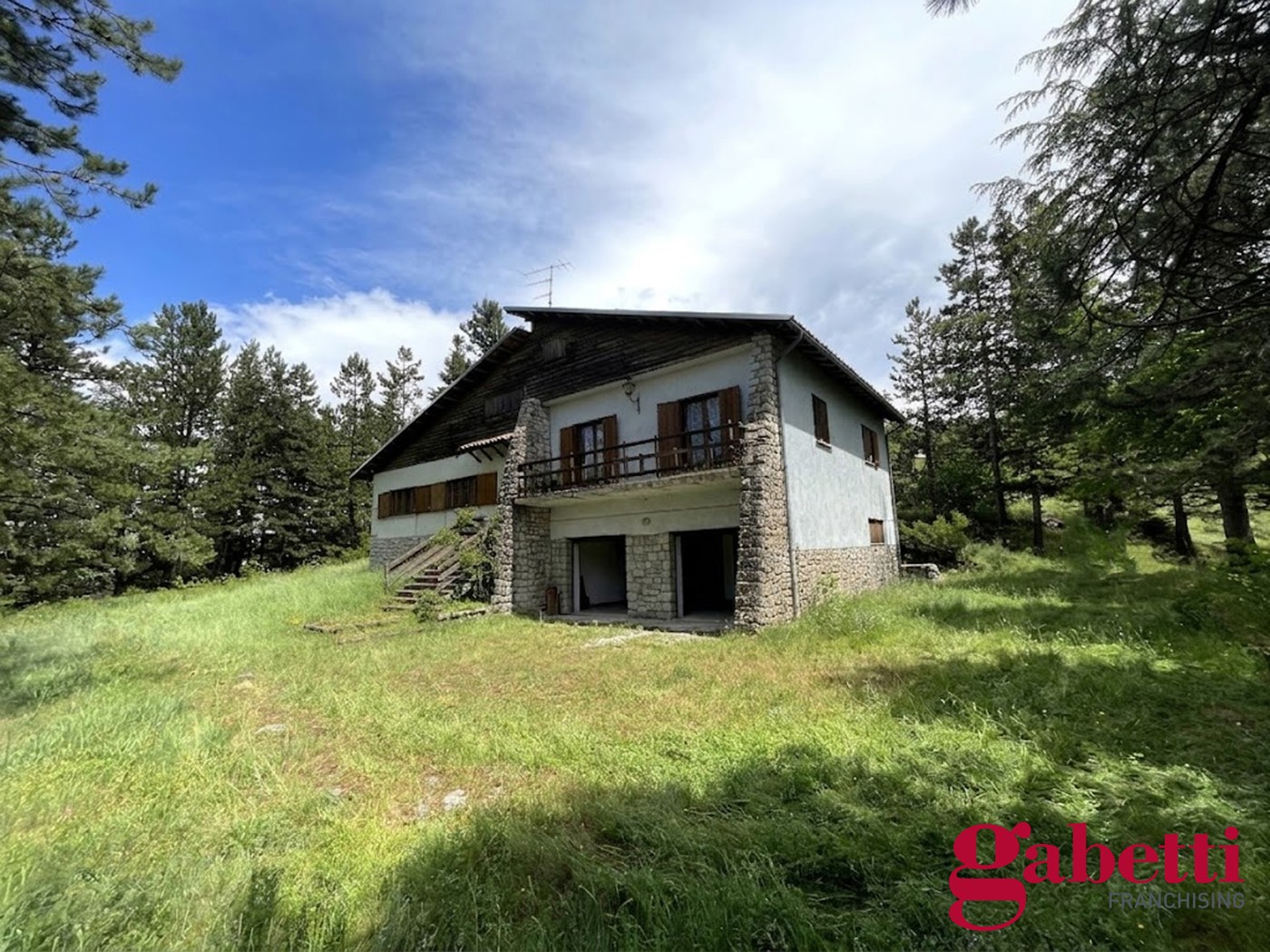 Villa in vendita a Rocca di Mezzo