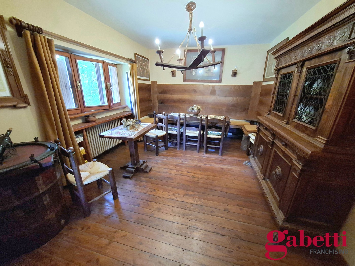 Villa in vendita a Rocca di Mezzo