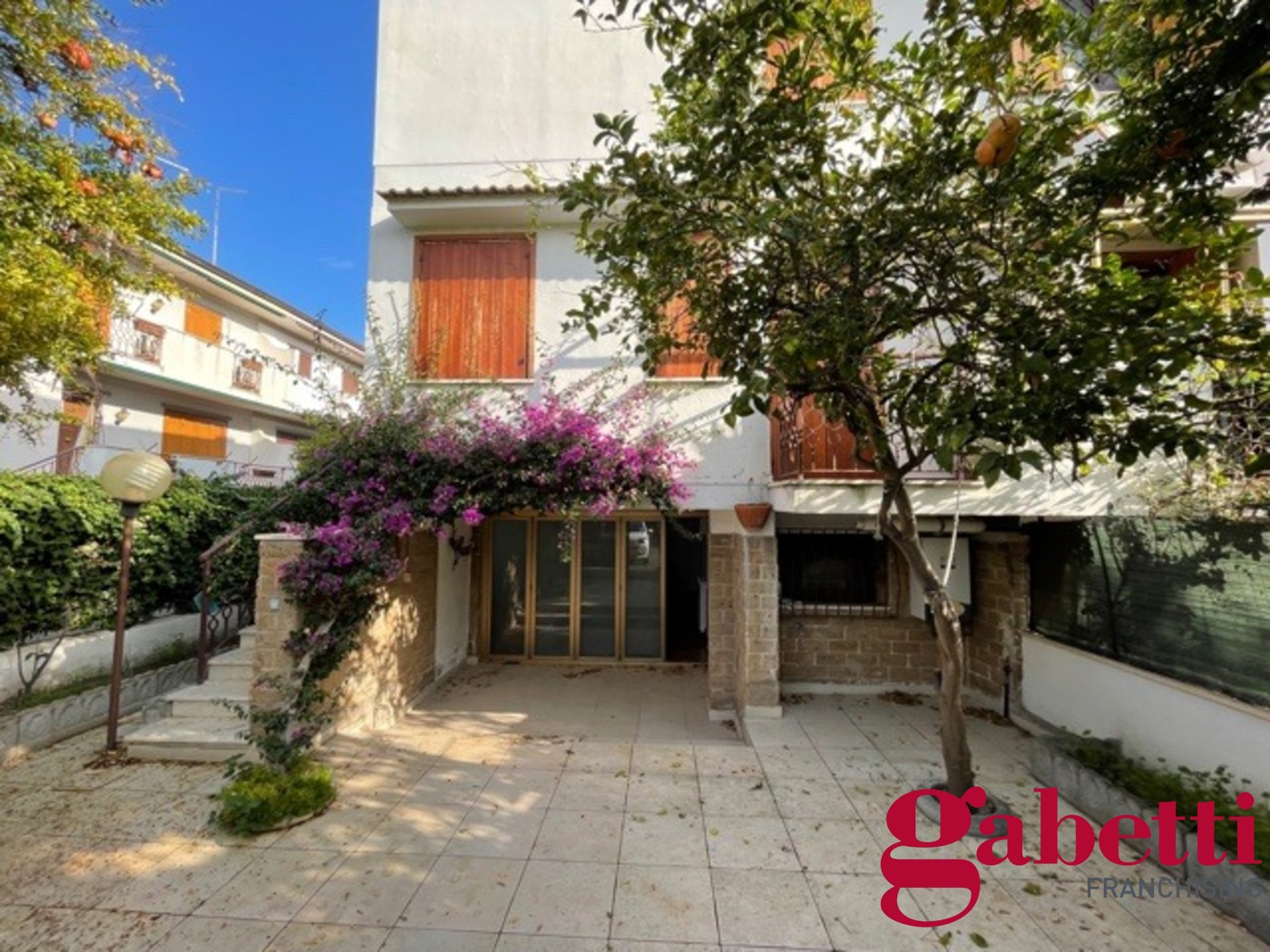 Villa in vendita a Santa Marinella