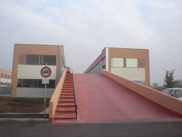 Capannone in vendita a Pieve Emanuele