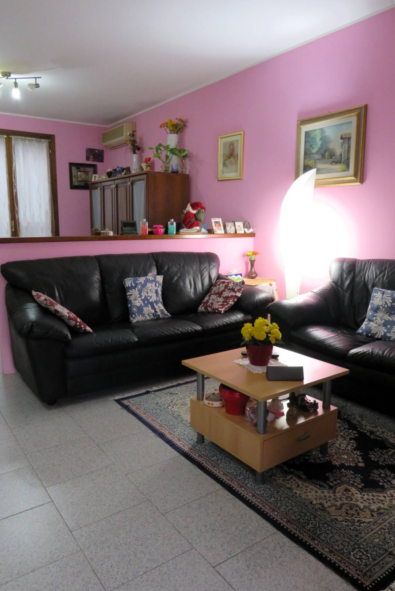 Villette a schiera in vendita a Opera