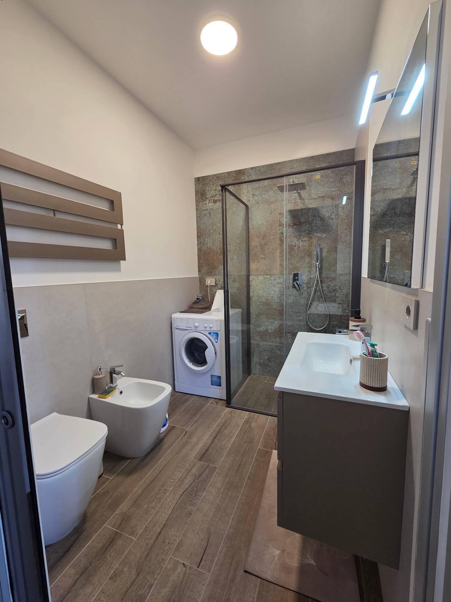 Casa semindipendente in vendita a Opera