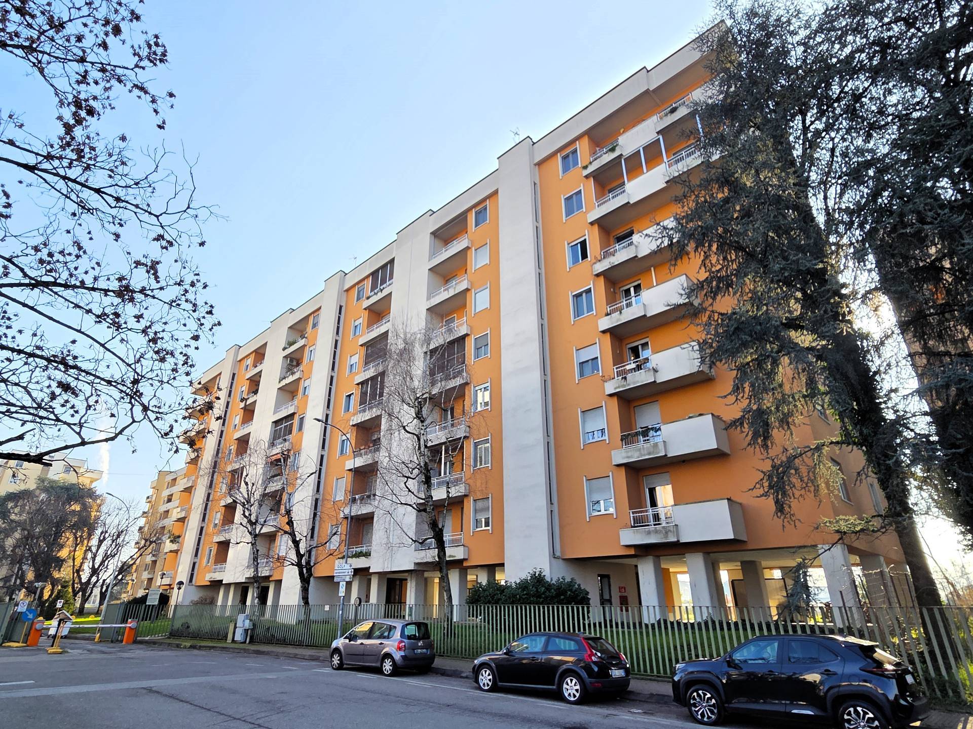 Appartamento in vendita a Opera, Noverasco