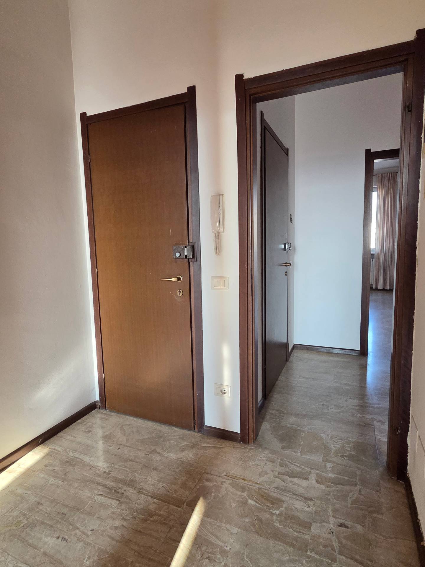 Appartamento in vendita a Opera, Noverasco