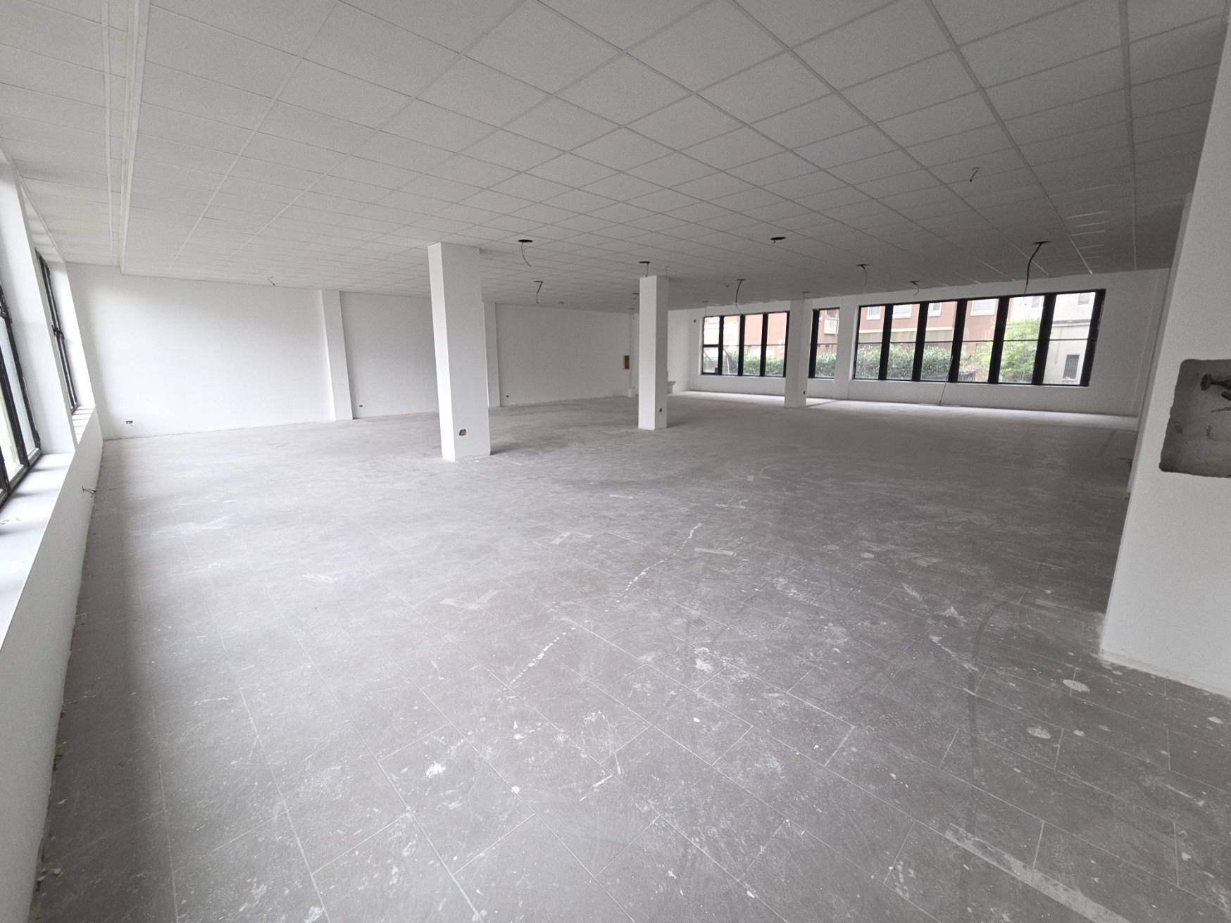 Locale commerciale in affitto a San Giuliano Milanese, San Giuliano