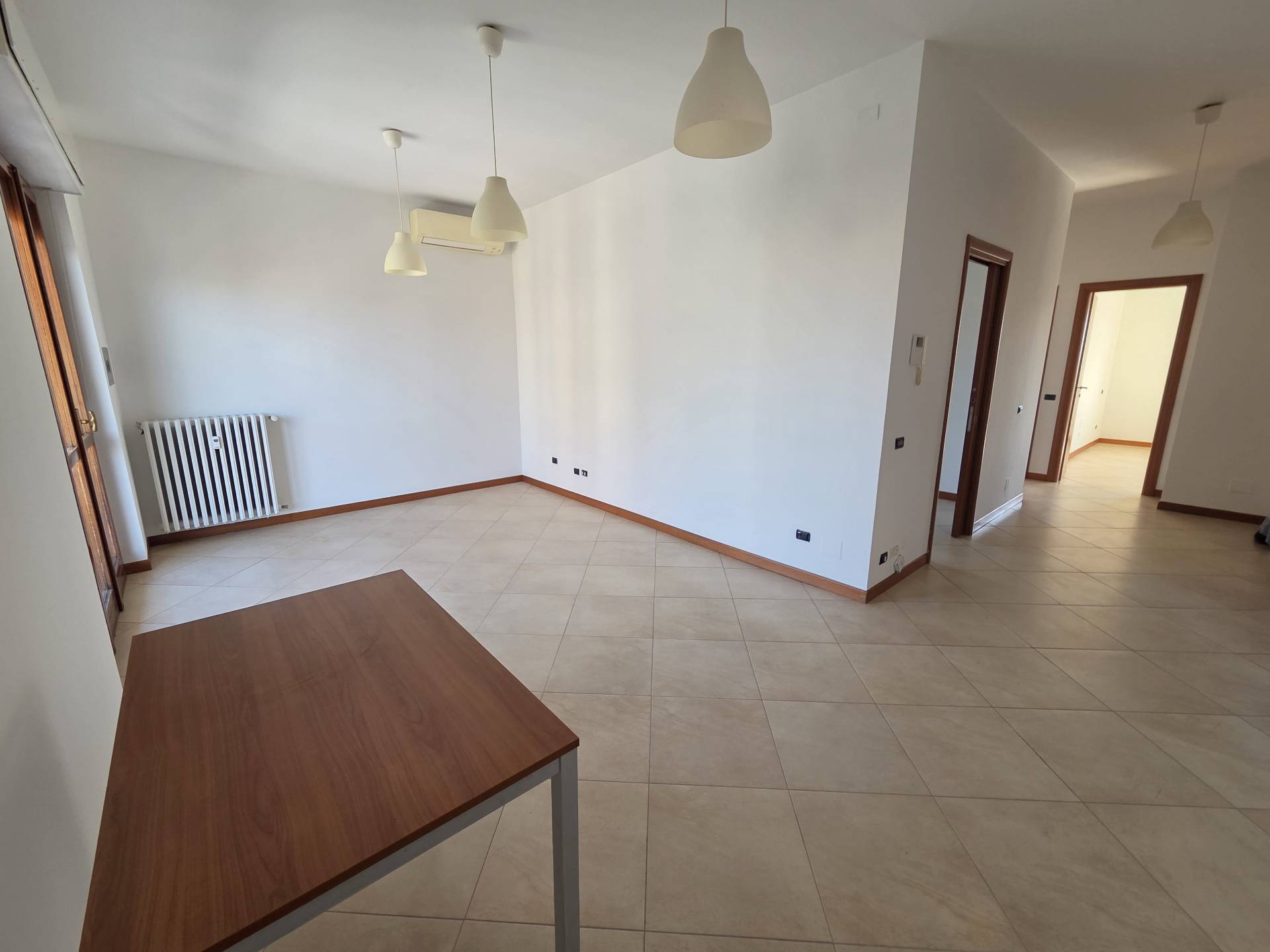 Appartamento in affitto a Opera