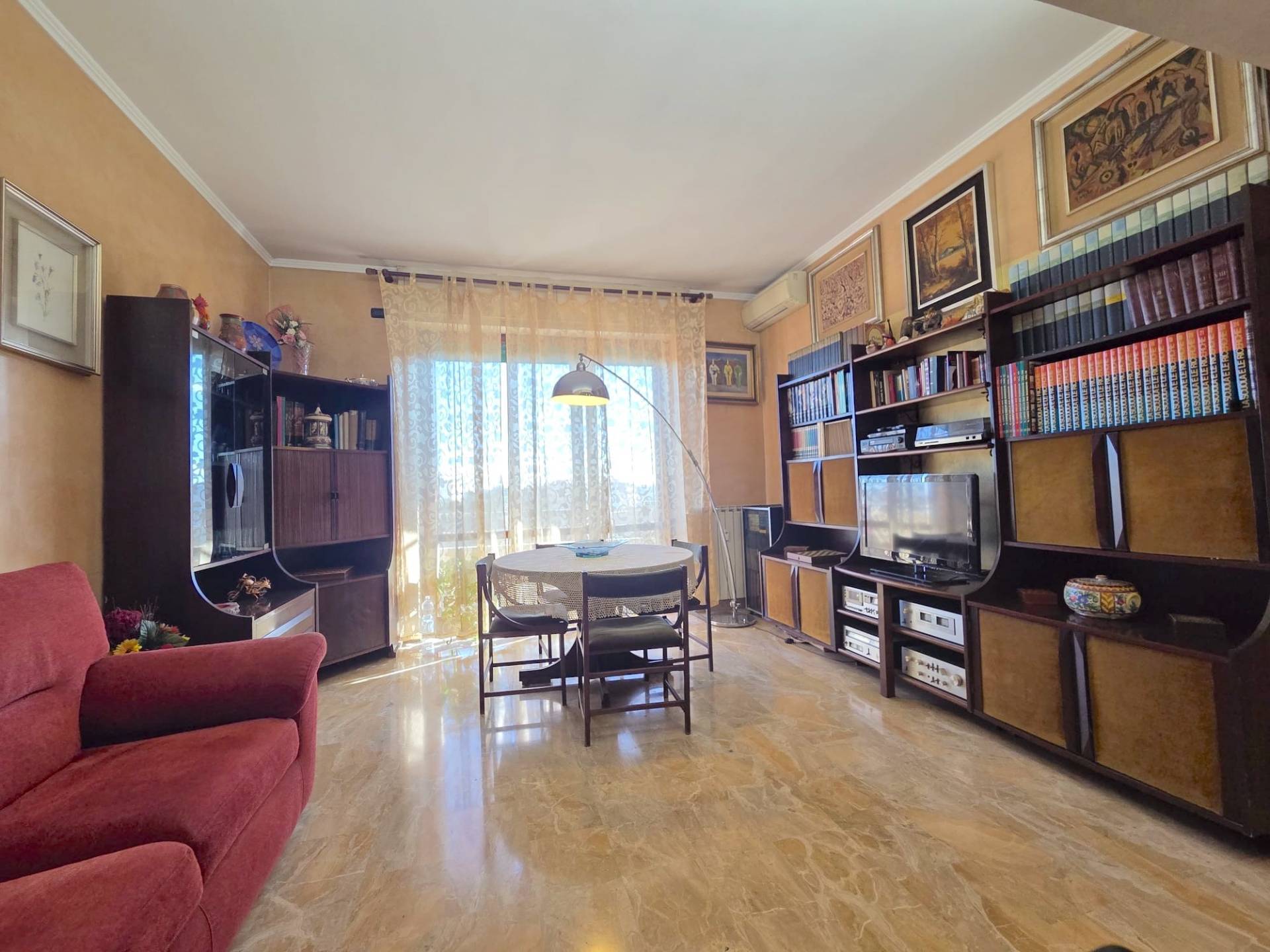 Appartamento in vendita a Opera