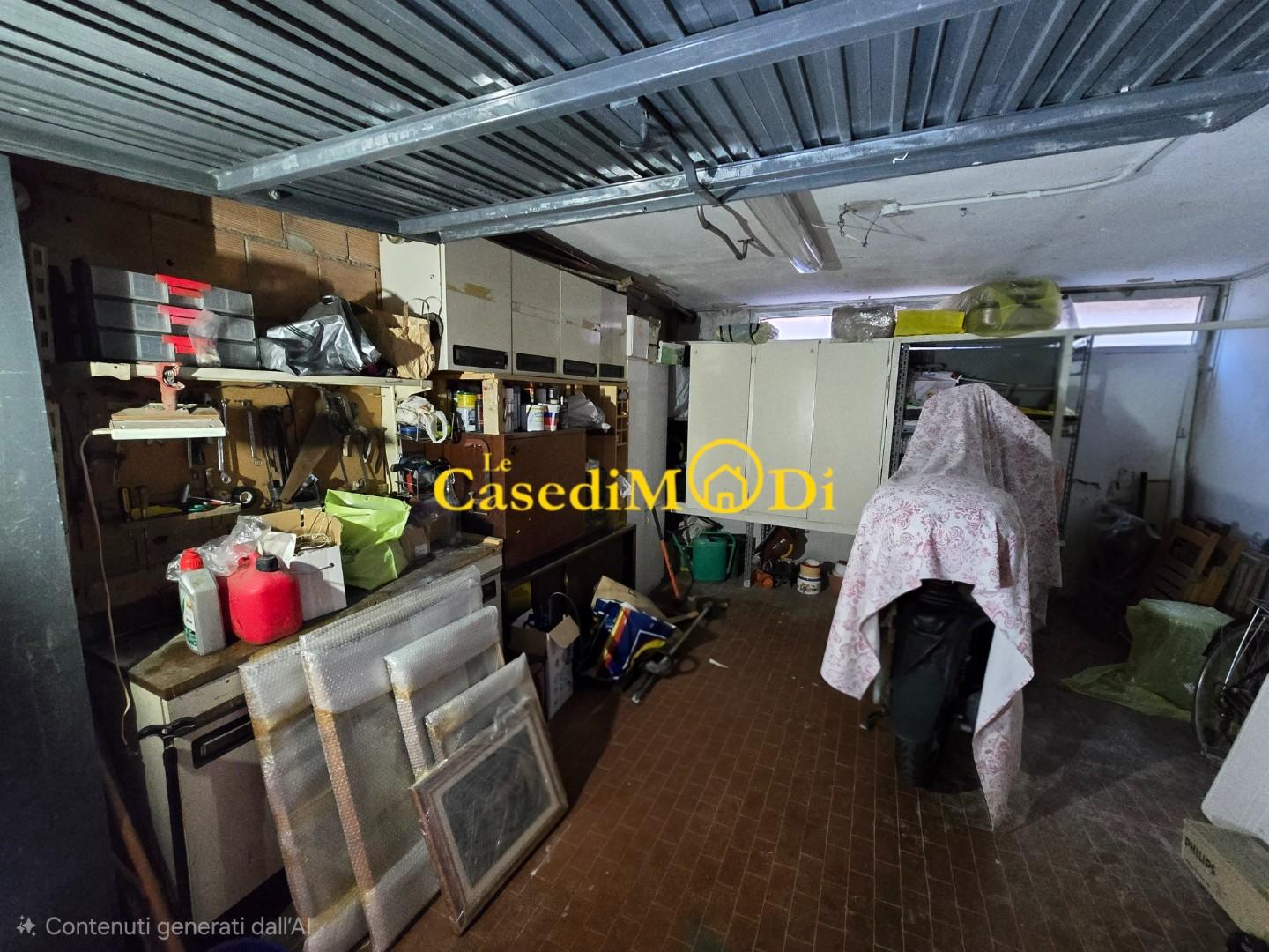 Box/Garage 20mq in vendita, Collesalvetti stagno