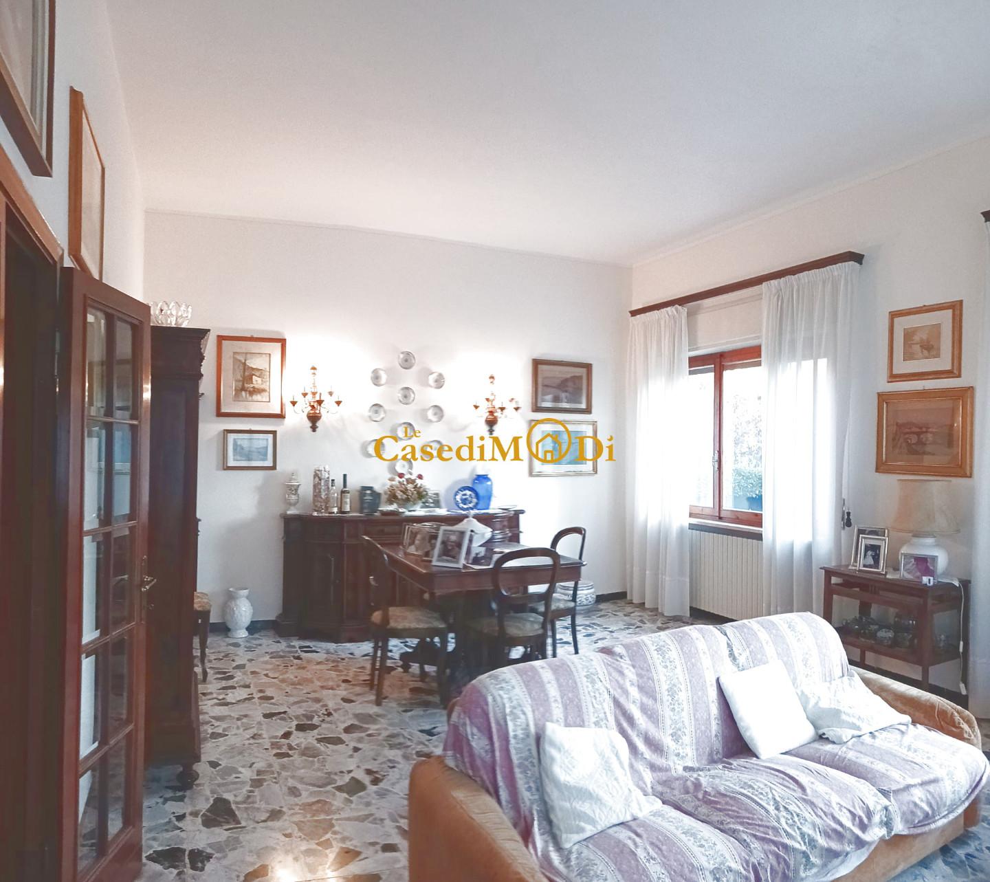 Villa con giardino, Pisa ingegneria