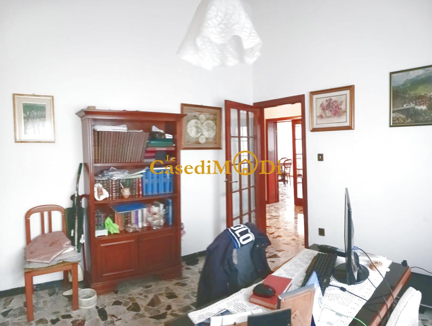 Villa con giardino, Pisa ingegneria