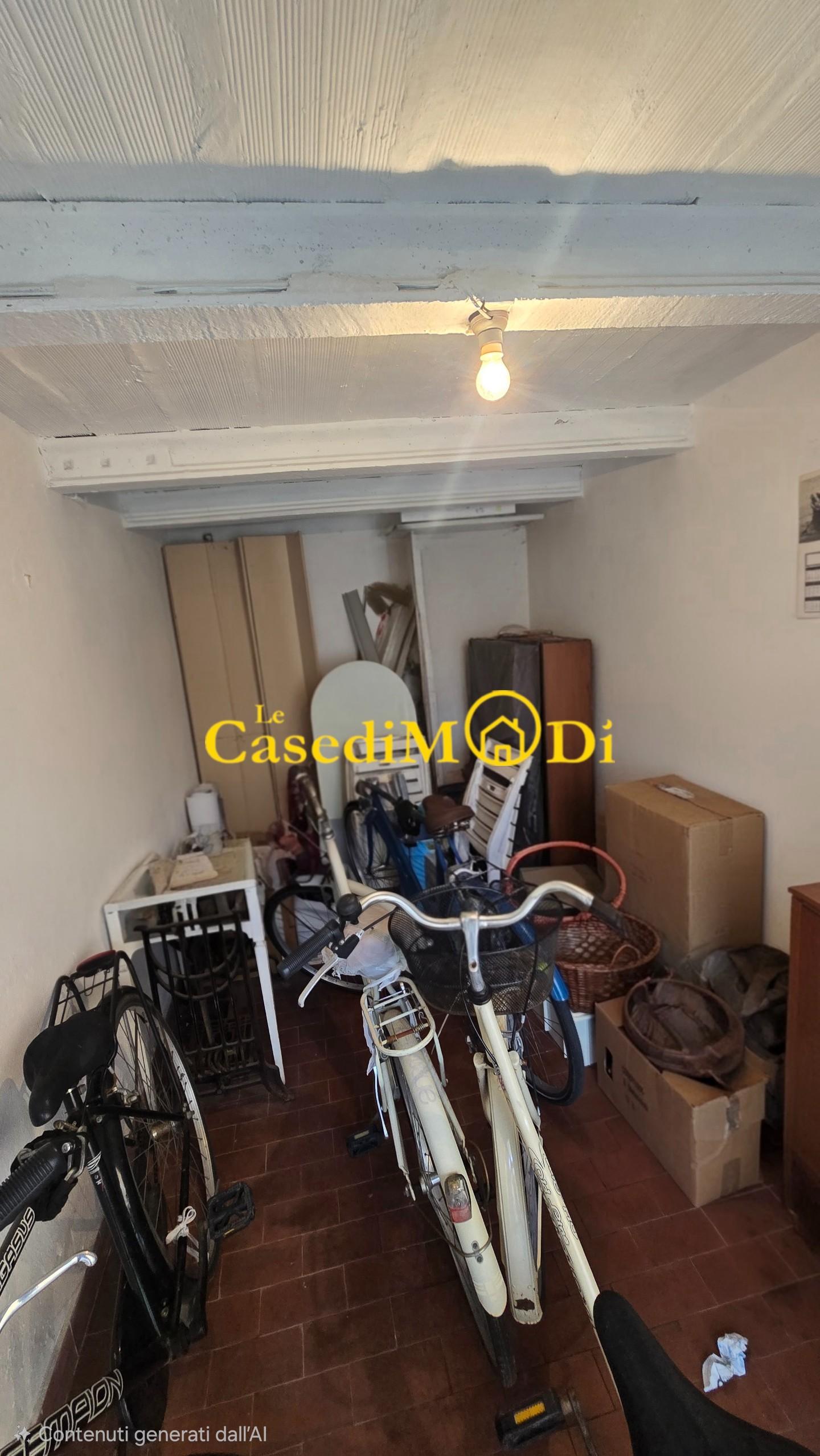Box/Garage 10mq in vendita, Livorno fabbricotti