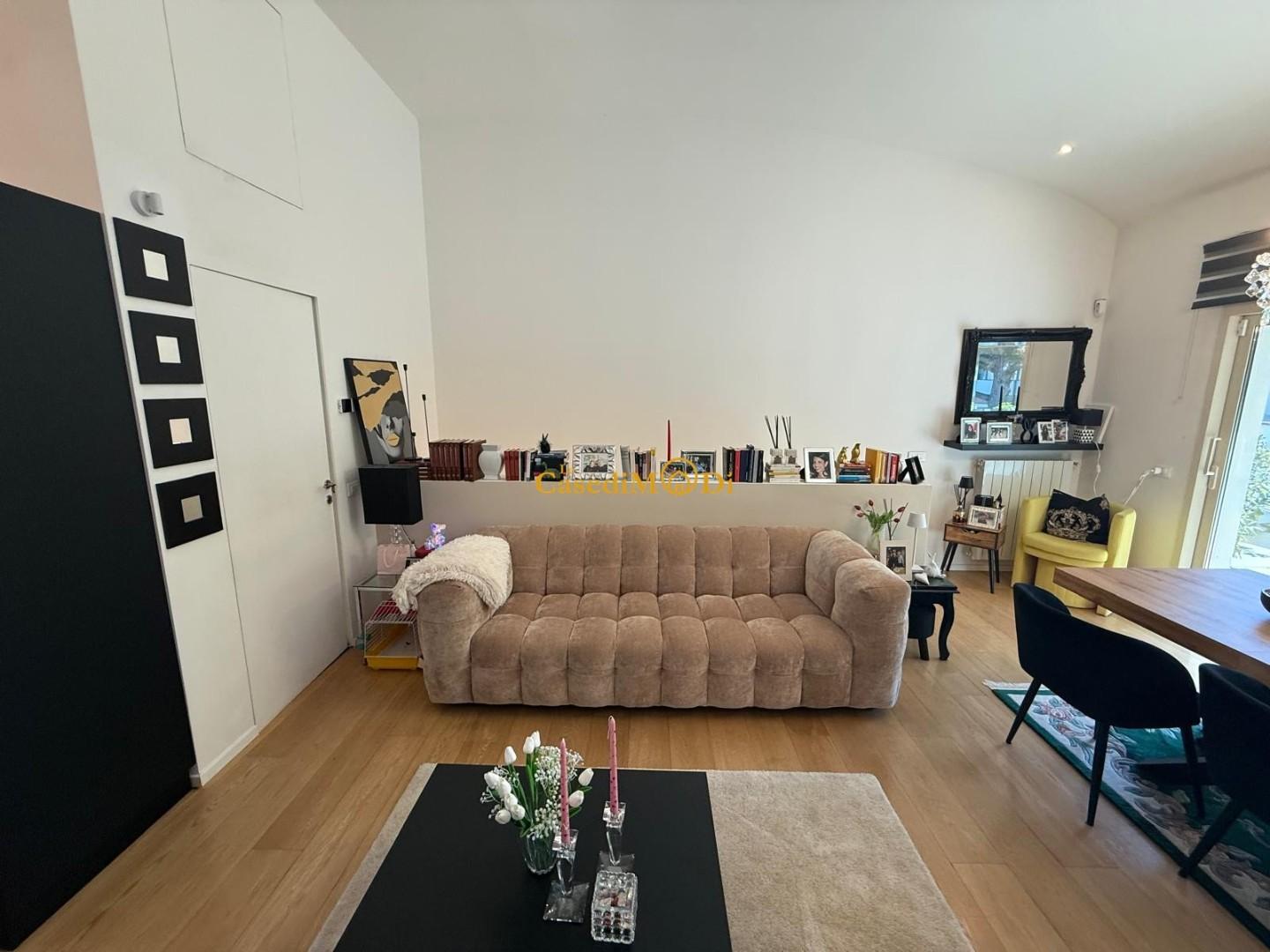 Appartamento con terrazzo, Livorno centro