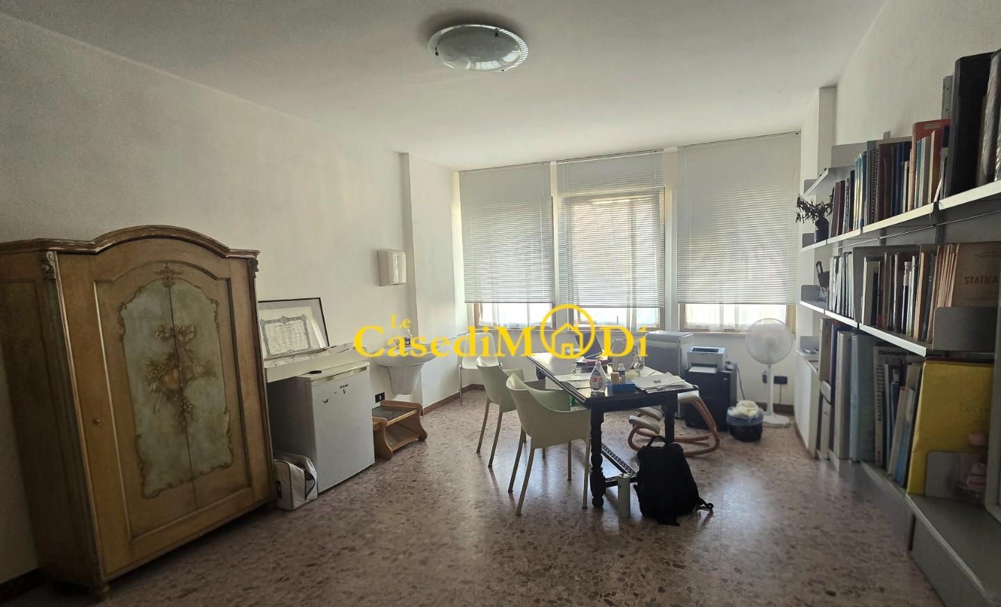 Ufficio in vendita, Livorno attias