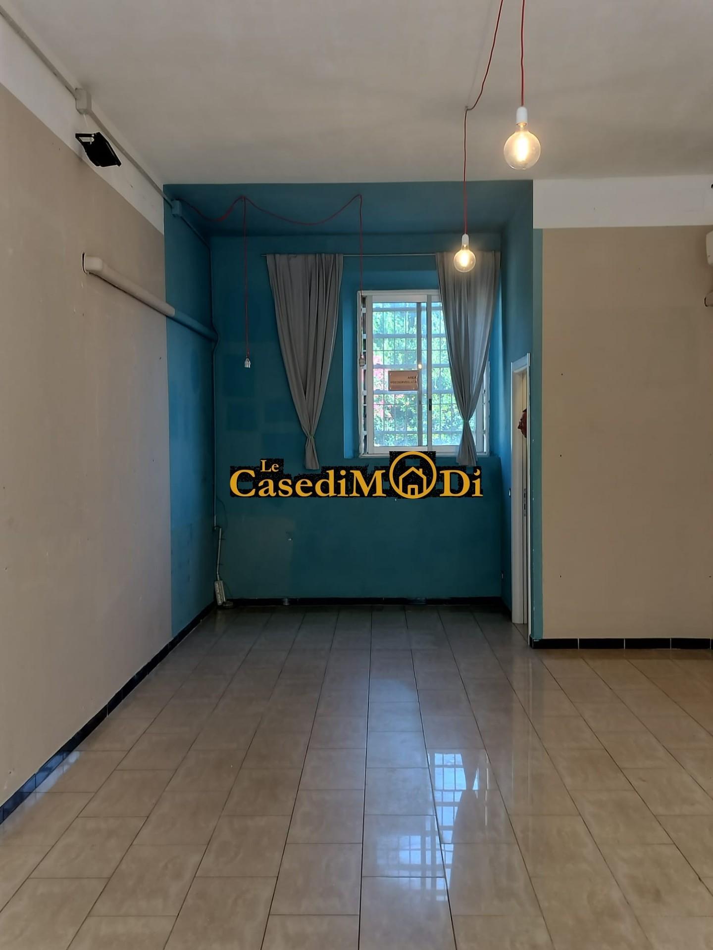 Locale commerciale in vendita, Livorno coteto